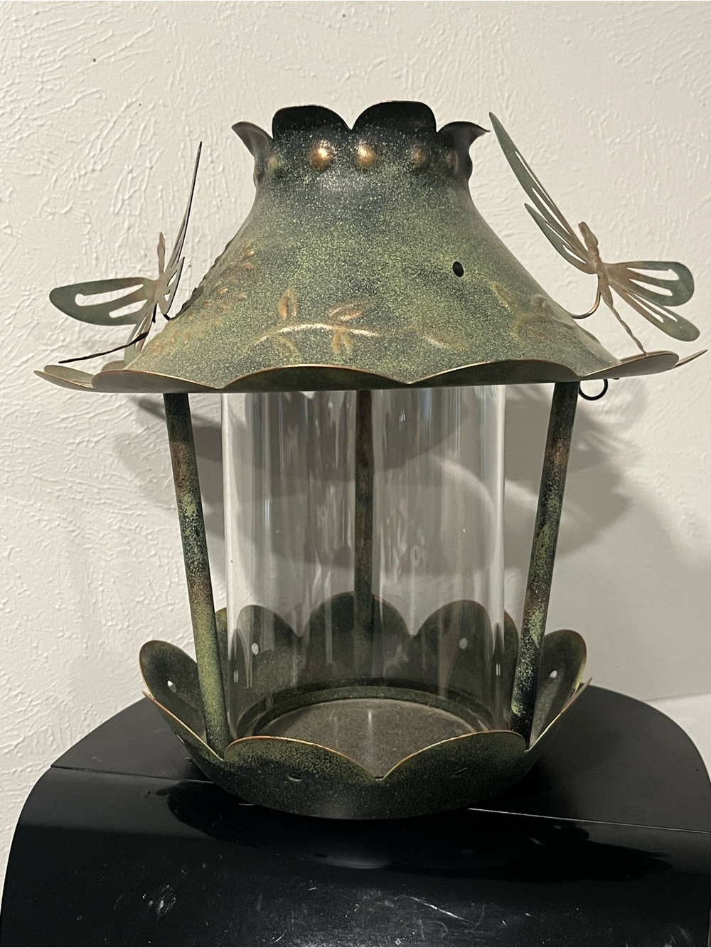Decorative Green Metal Dragonfly bird feeder